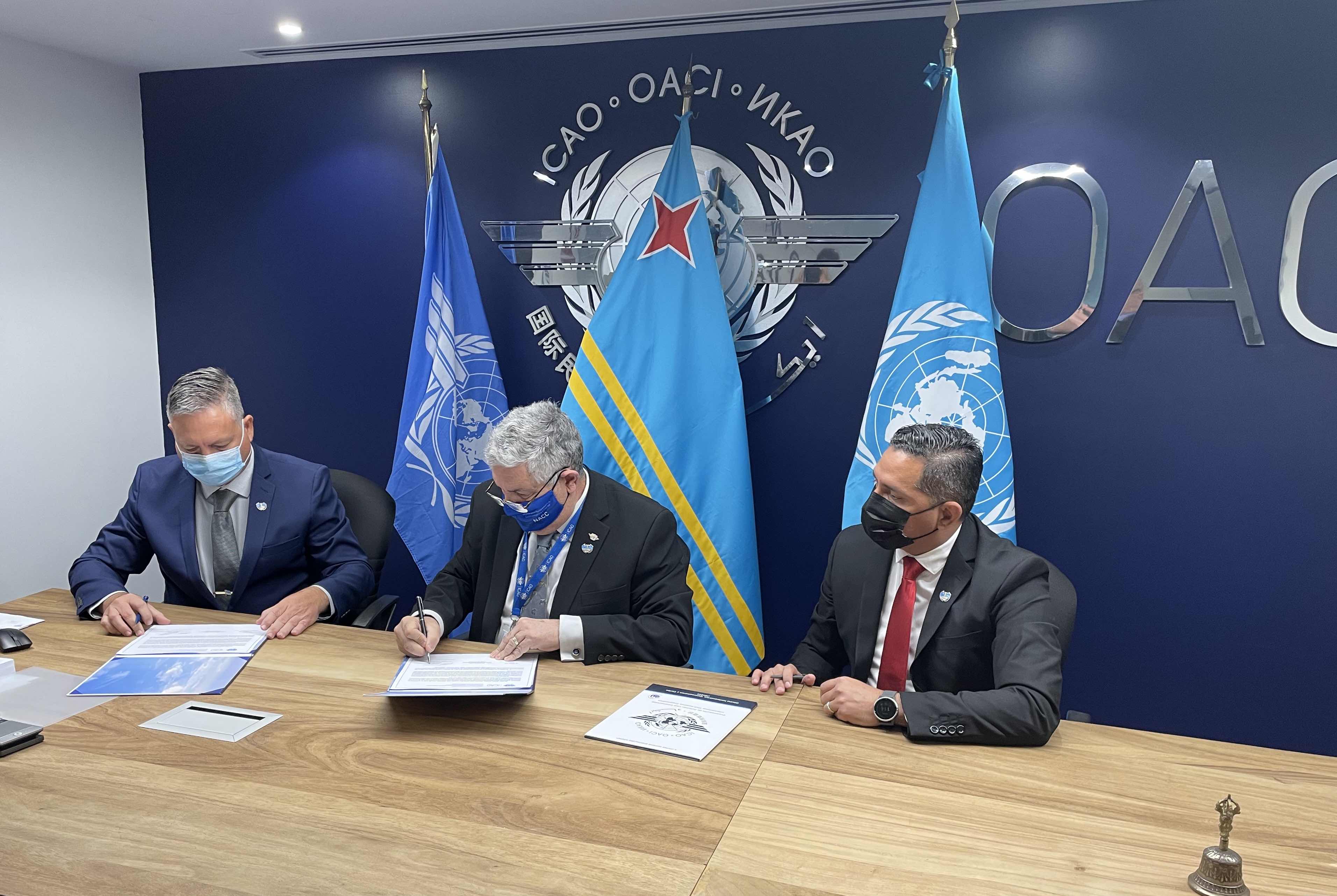 Minister Arends cu bishita importante pa ICAO